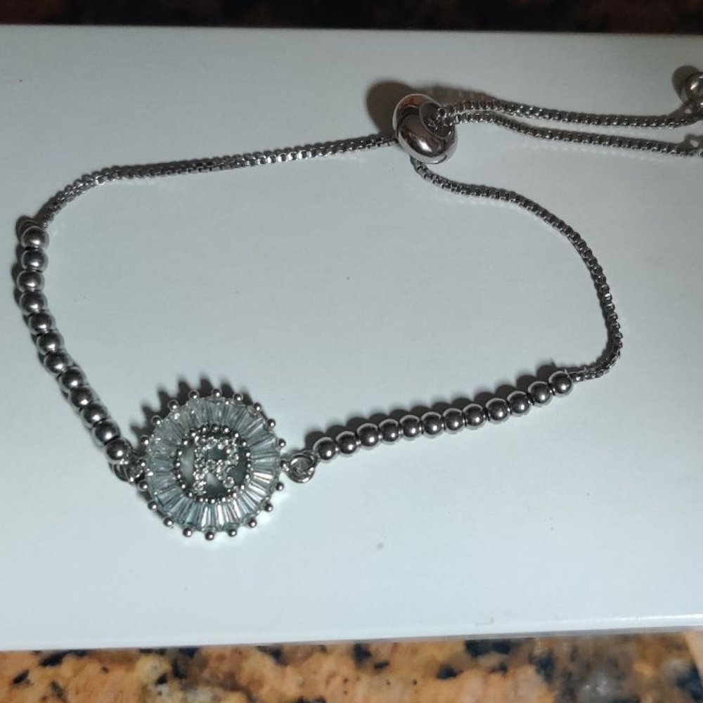 NWOT~ Initial "R" in Silver.